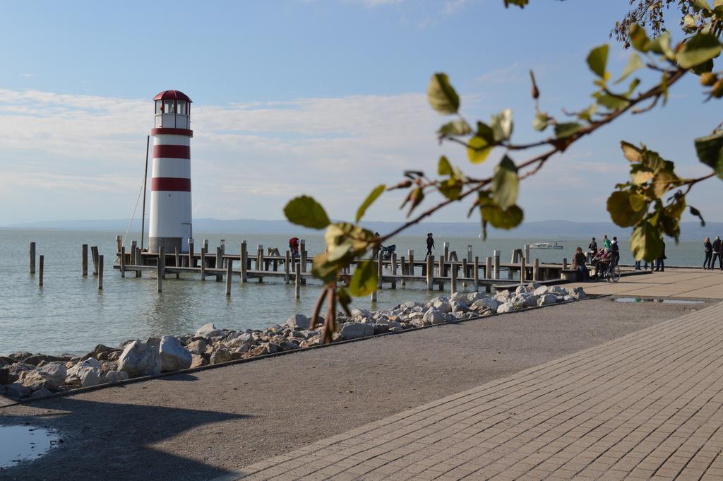 Die Pension Reeh Podersdorf am See Exterior photo